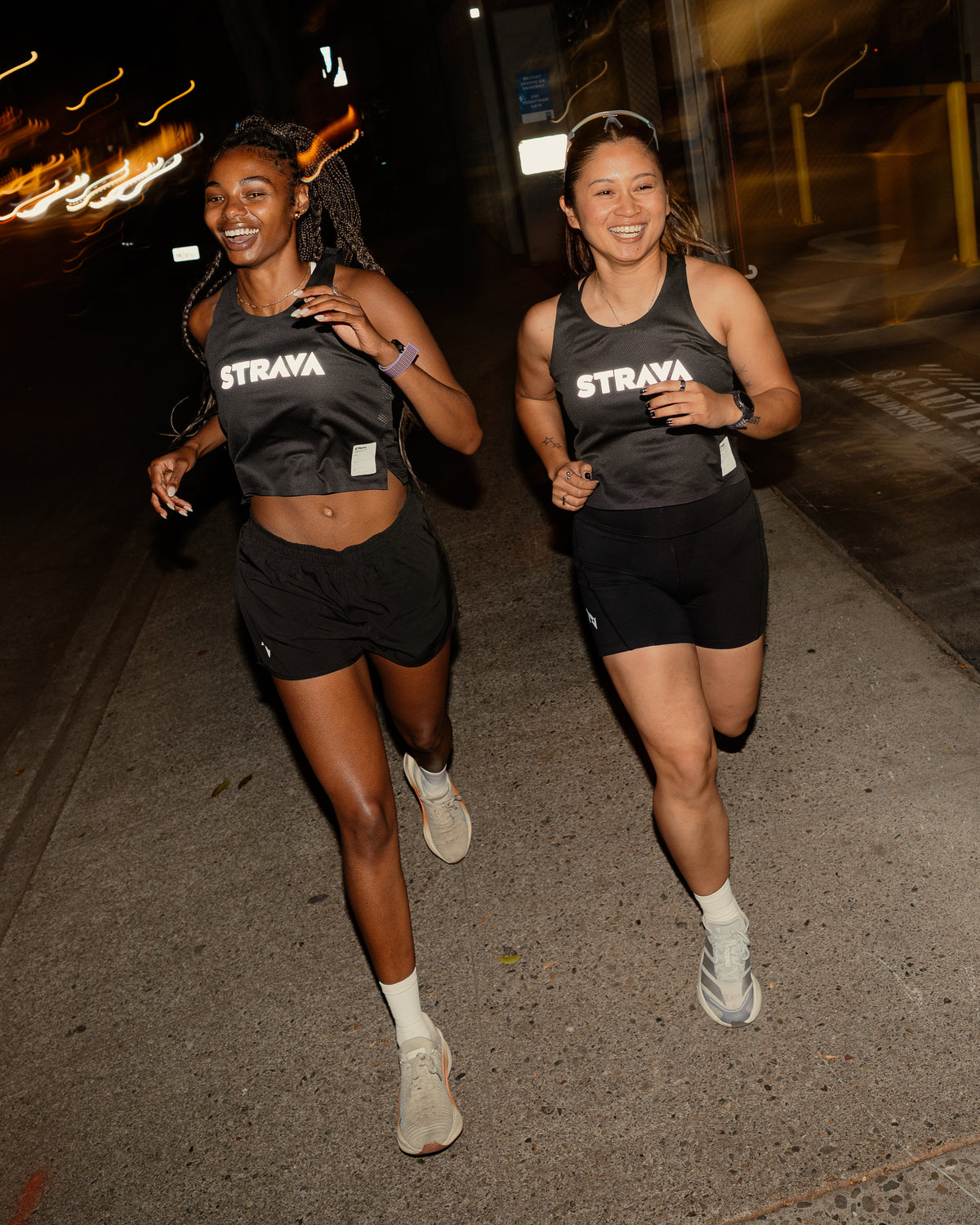Women’s Nightglow Singlet